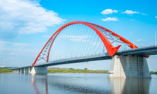 موسكو - نوفوسيبيرسك